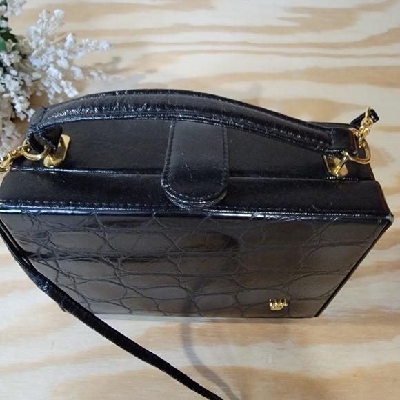 Vintage ~ Black Square Hardcase Handbag/accessory - Picture 4 of 12